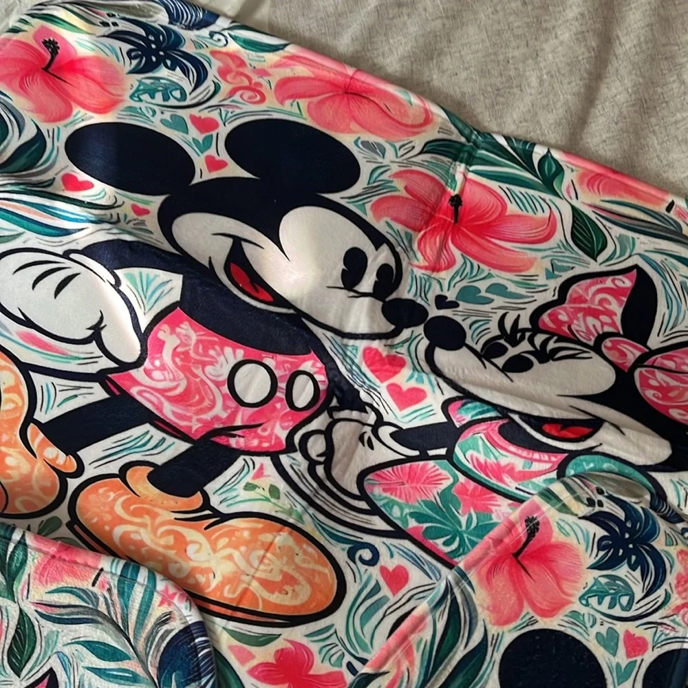 Mickey & Minnie Bath Mat and Toilet Cover Set